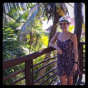 Meet your Posher, Sandra